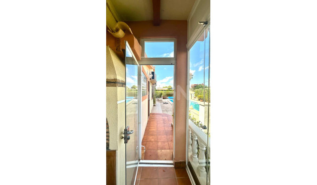 Odsprzedaż - Villa - Cabo Roig - Costa Blanca