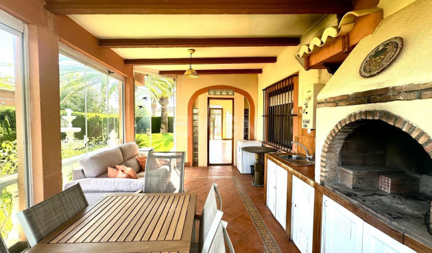 Odsprzedaż - Villa - Cabo Roig - Costa Blanca