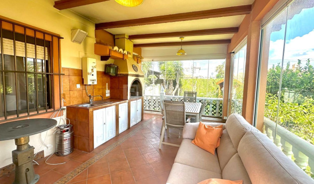 Odsprzedaż - Villa - Cabo Roig - Costa Blanca