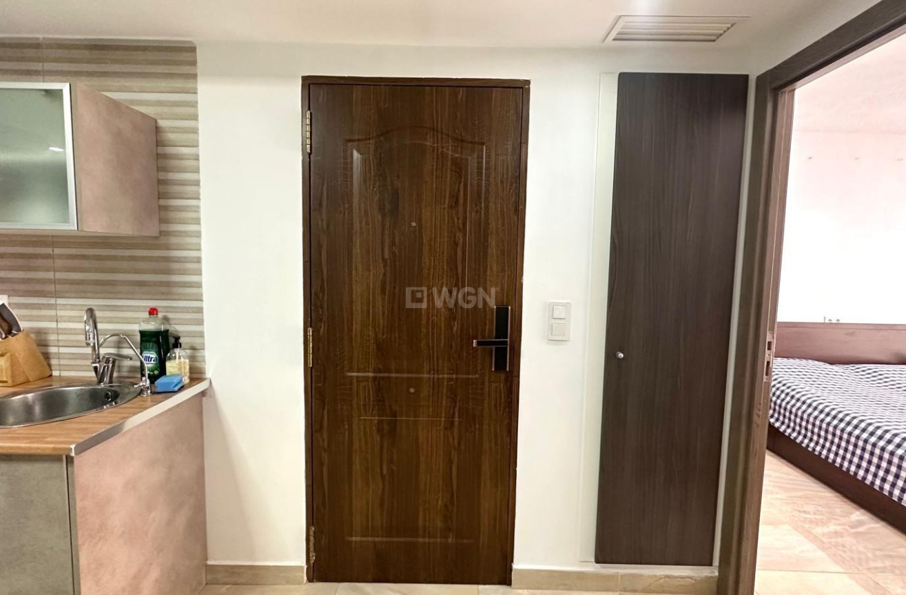 Resale - Apartment / flat - Torrevieja