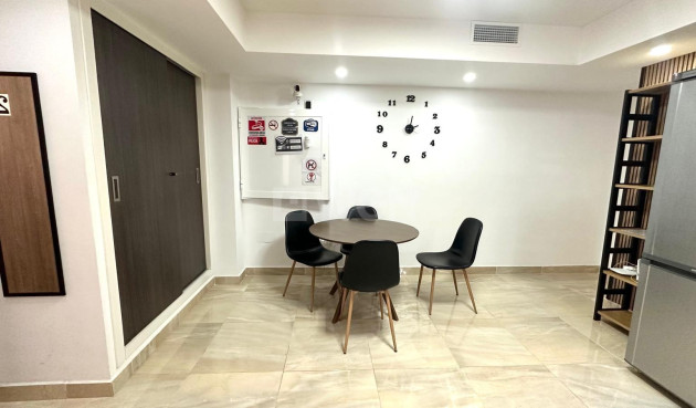 Resale - Apartment / flat - Torrevieja