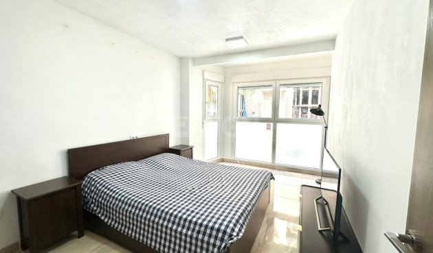 Resale - Apartment / flat - Torrevieja