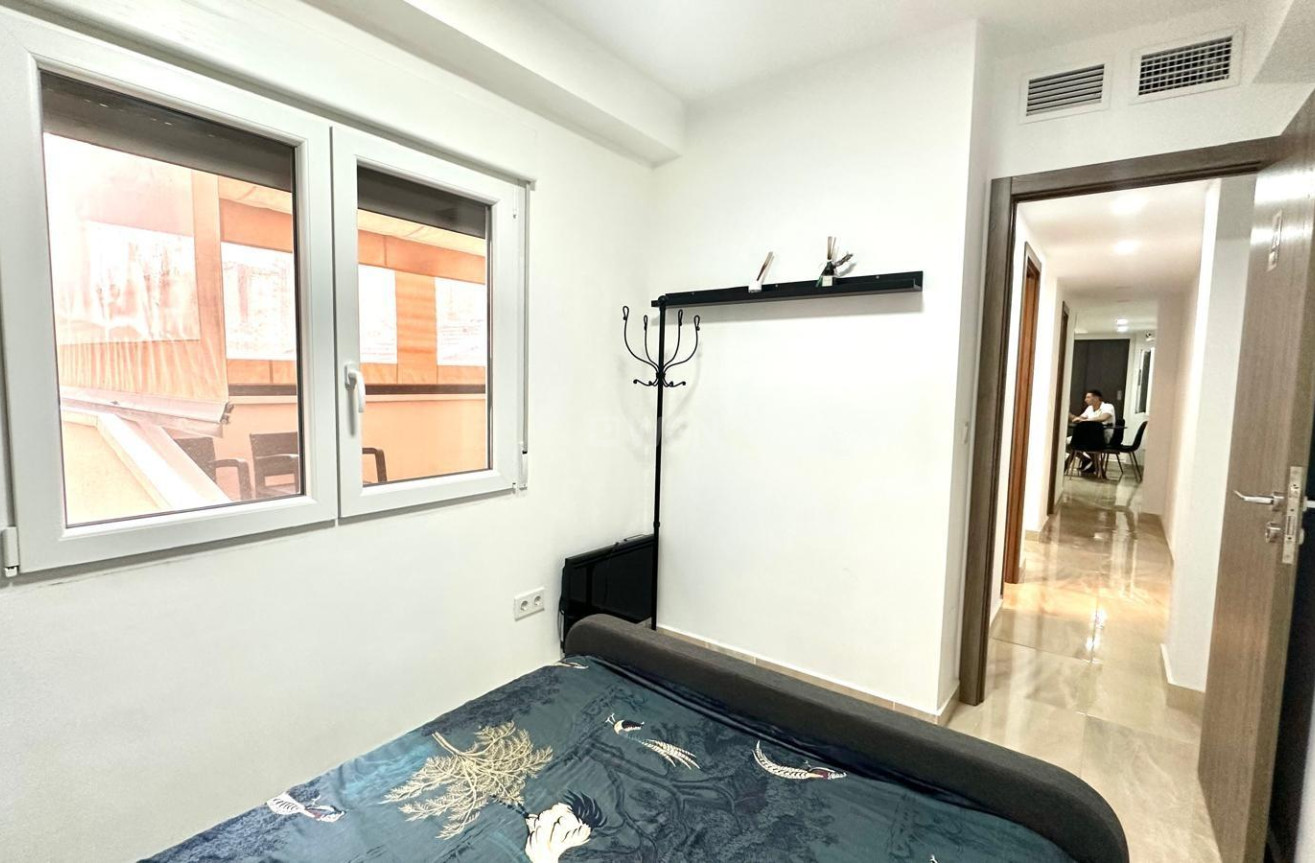 Resale - Apartment / flat - Torrevieja