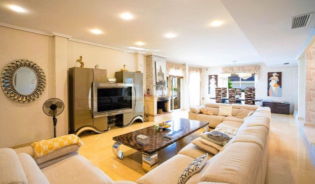 Odsprzedaż - Villa - Torrevieja - Torre La Mata