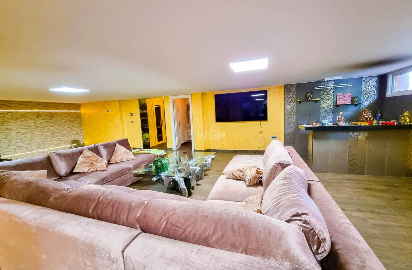 Odsprzedaż - Villa - Torrevieja - Torre La Mata