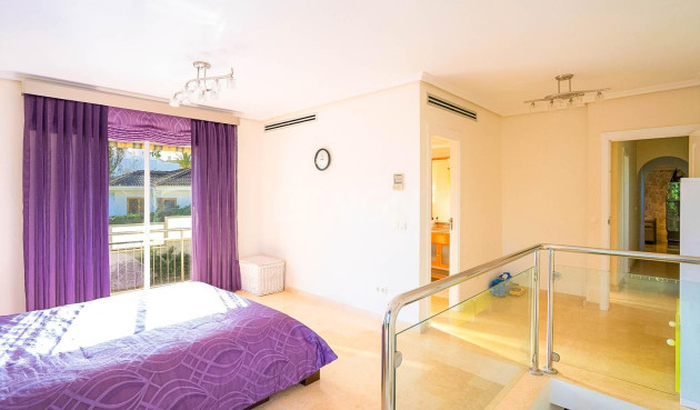 Odsprzedaż - Villa - Torrevieja - Torre La Mata