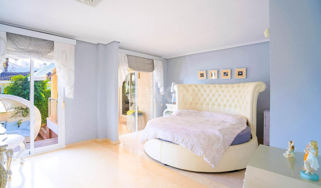 Odsprzedaż - Villa - Torrevieja - Torre La Mata