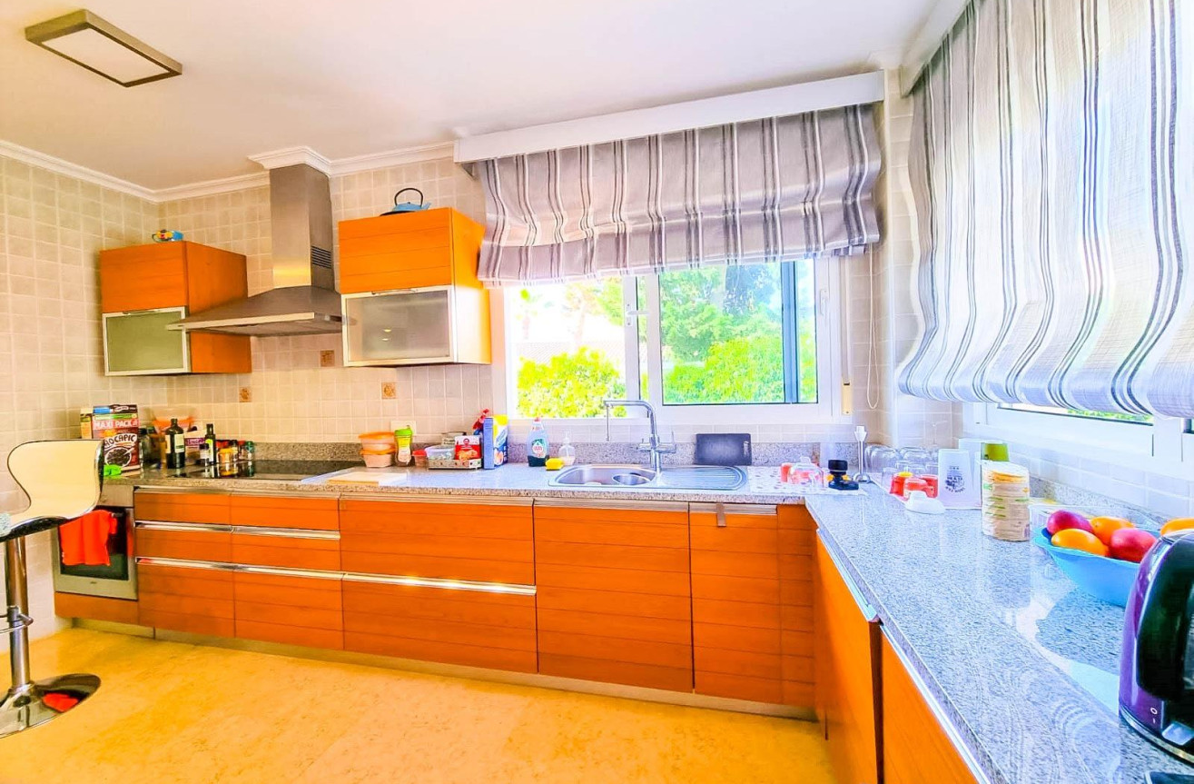 Odsprzedaż - Villa - Torrevieja - Torre La Mata