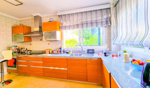 Odsprzedaż - Villa - Torrevieja - Torre La Mata