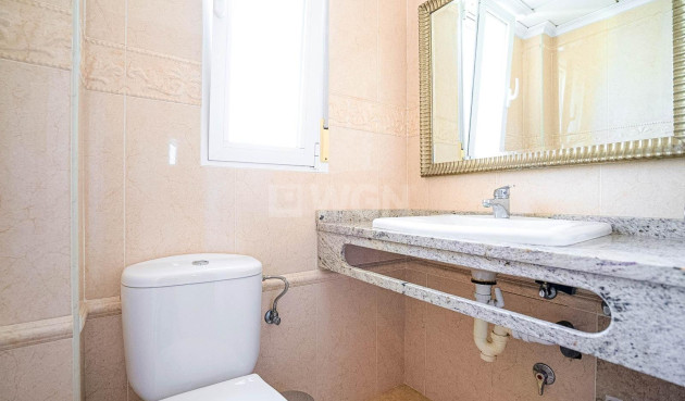 Odsprzedaż - Villa - Torrevieja - Torre La Mata