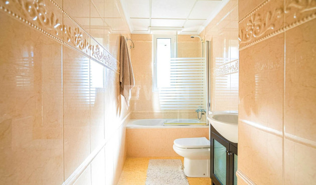 Odsprzedaż - Villa - Torrevieja - Torre La Mata