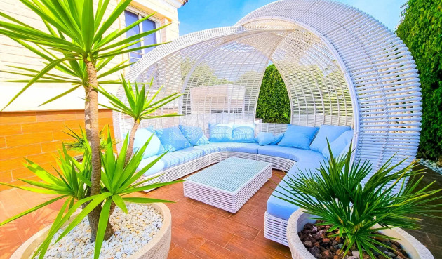 Odsprzedaż - Villa - Torrevieja - Torre La Mata