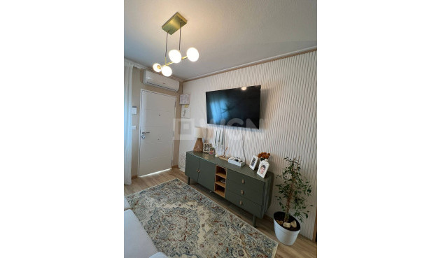 Resale - Apartment / flat - Pilar de la Horadada - La Torre de la Horadada