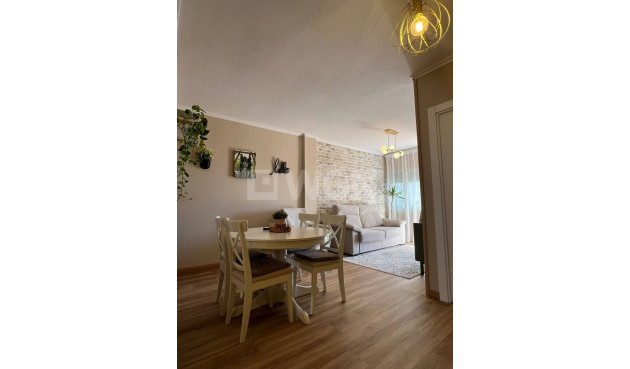 Resale - Apartment / flat - Pilar de la Horadada - La Torre de la Horadada