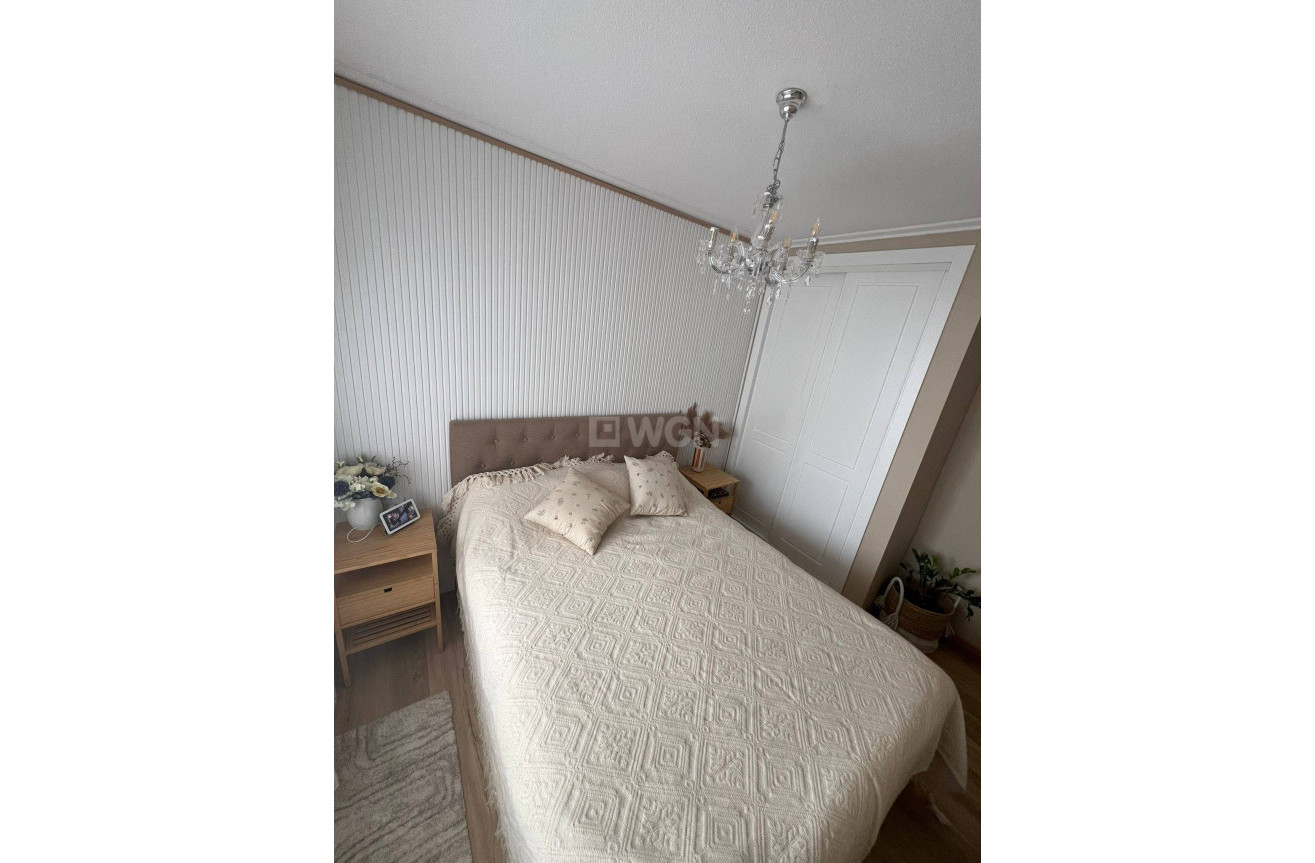 Resale - Apartment / flat - Pilar de la Horadada - La Torre de la Horadada