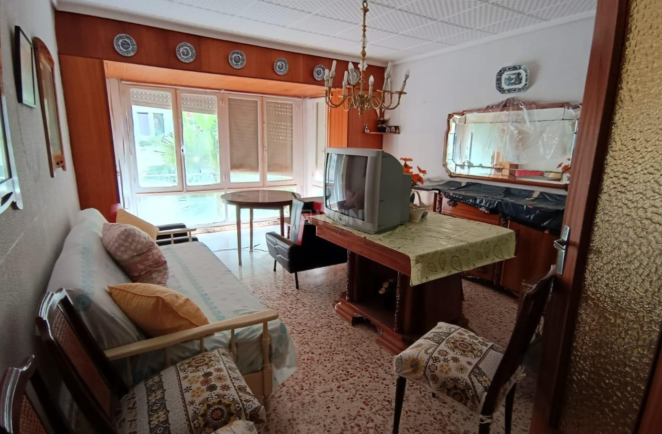 Reventa - Villa - Torrevieja