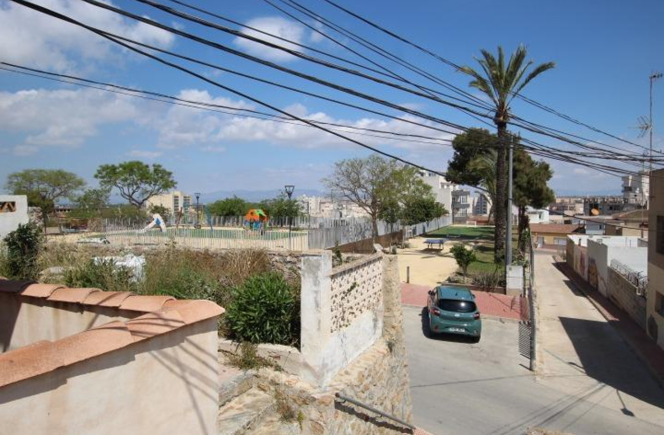 Odsprzedaż - Kamienica - Guardamar del Segura - Centro