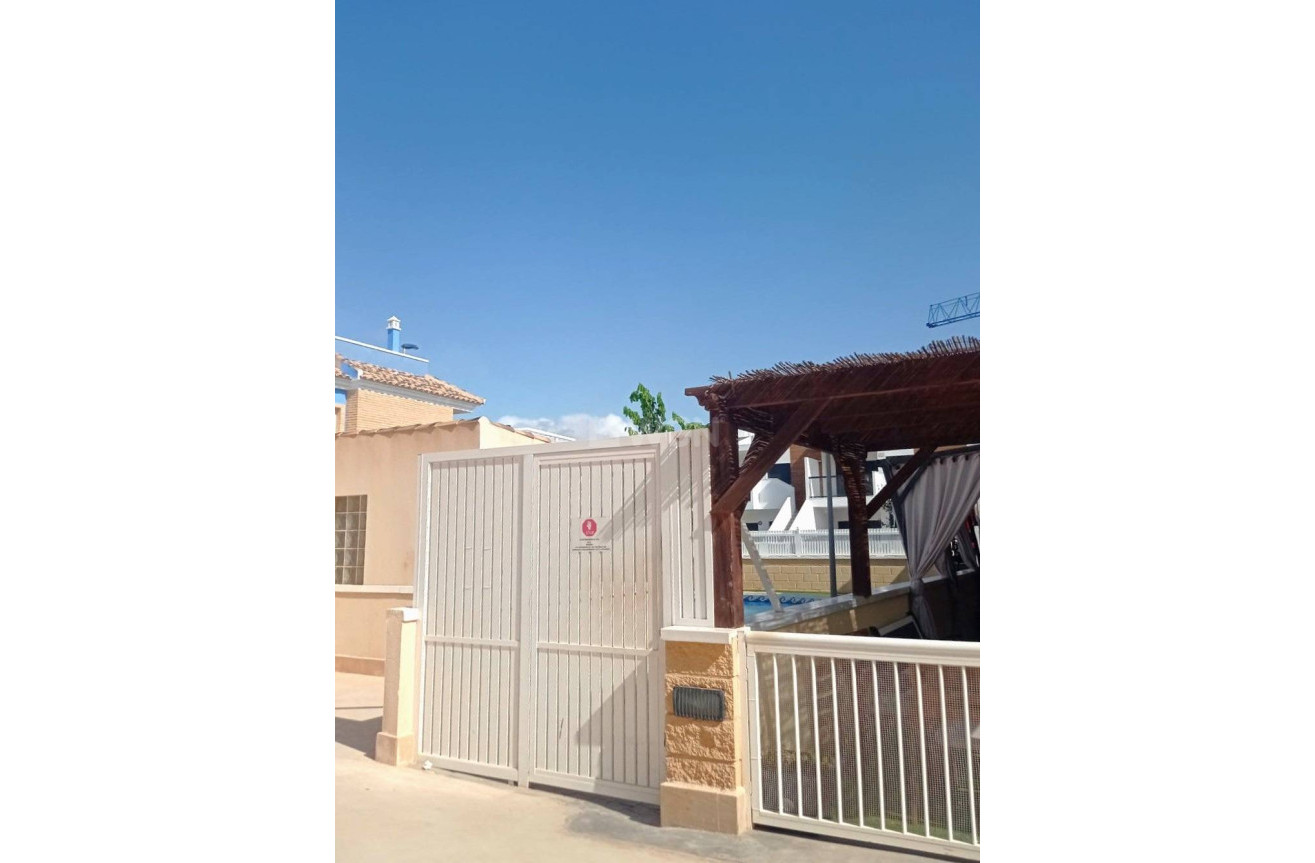 Odsprzedaż - Kamienica - Pilar de la Horadada