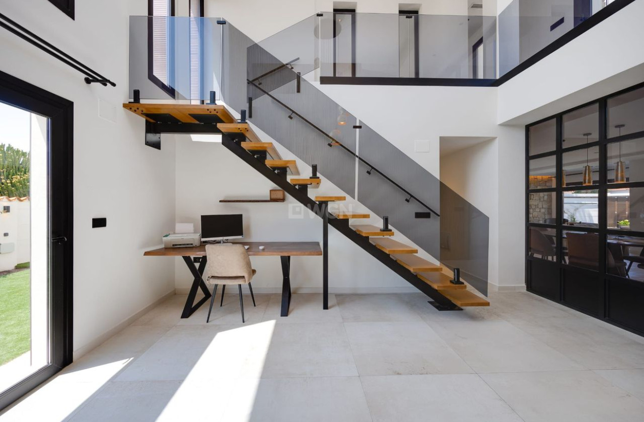 Odsprzedaż - Villa - Torrevieja - Costa Blanca