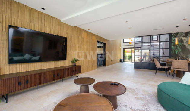 Odsprzedaż - Villa - Torrevieja - Costa Blanca