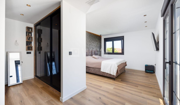 Odsprzedaż - Villa - Torrevieja - Costa Blanca