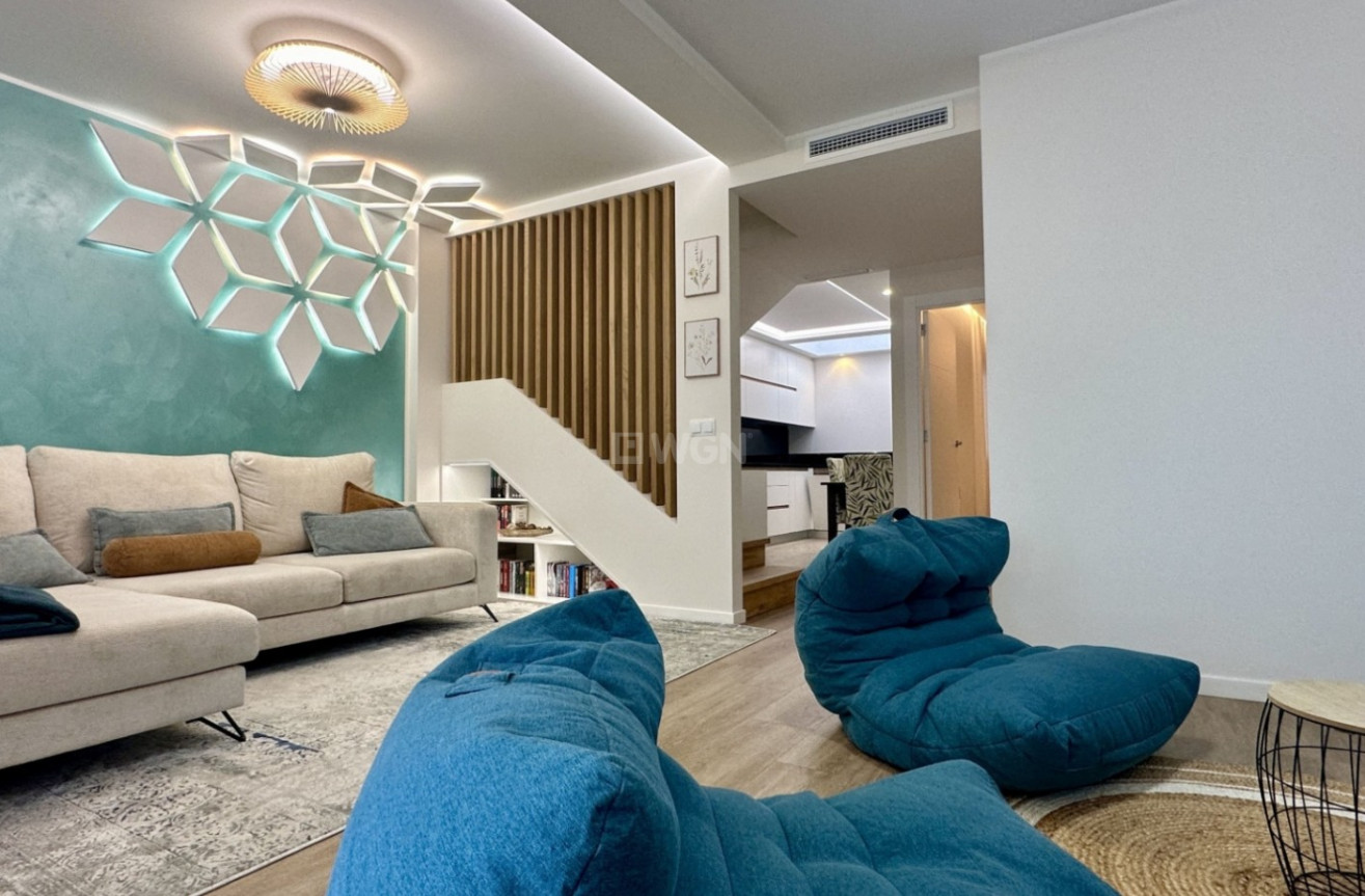 Resale - Townhouse - Orihuela Costa - Costa Blanca