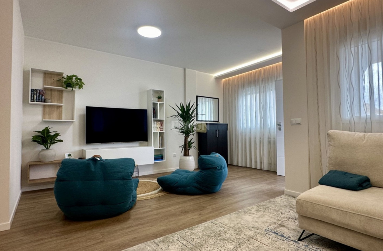 Resale - Townhouse - Orihuela Costa - Costa Blanca