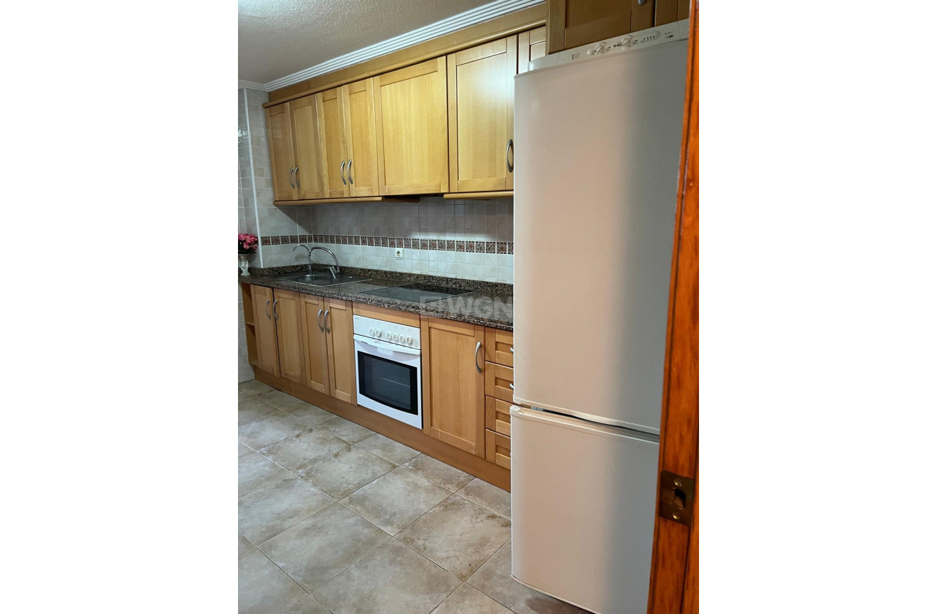 Reventa - Apartamento / piso - Almoradí - Centro Urbano 2