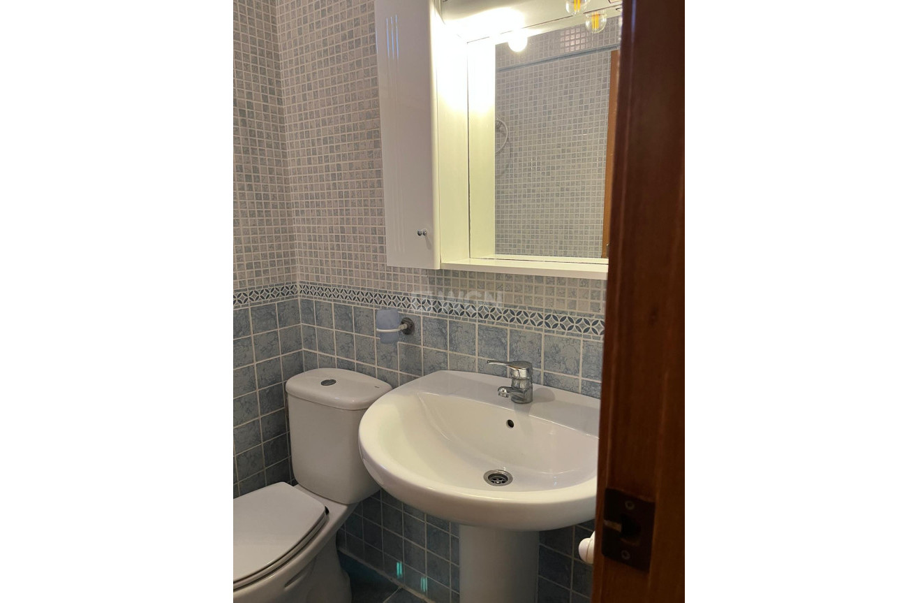 Reventa - Apartamento / piso - Almoradí - Centro Urbano 2