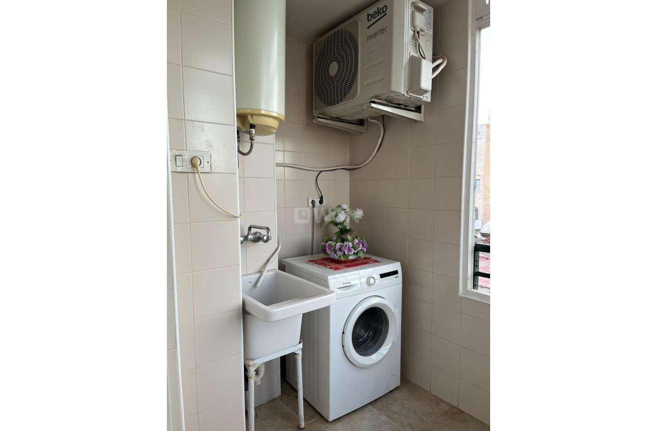 Reventa - Apartamento / piso - Almoradí - Centro Urbano 2