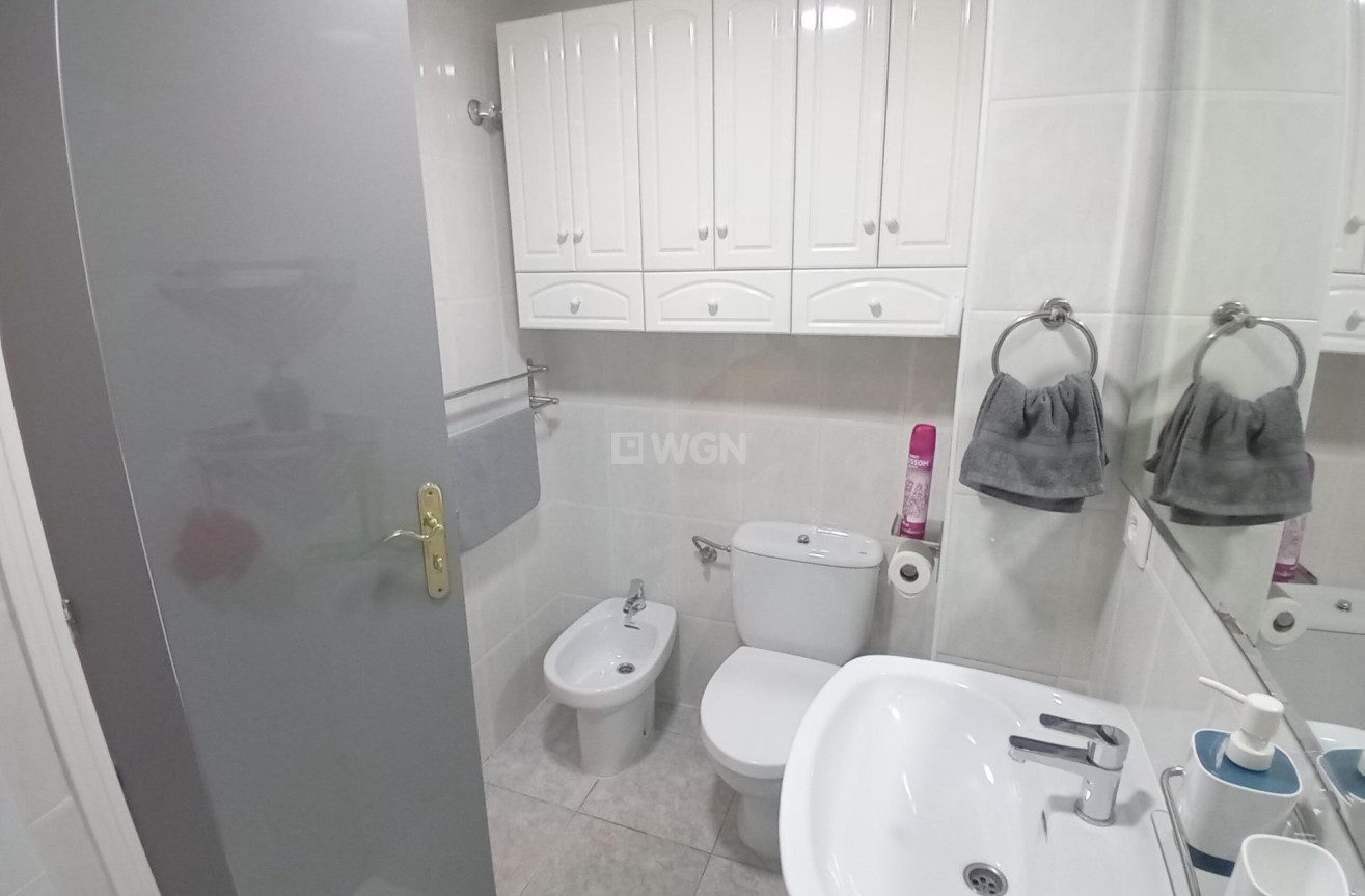 Odsprzedaż - Mieszkanie w bloku - Puerto de Mazarron - Paseo