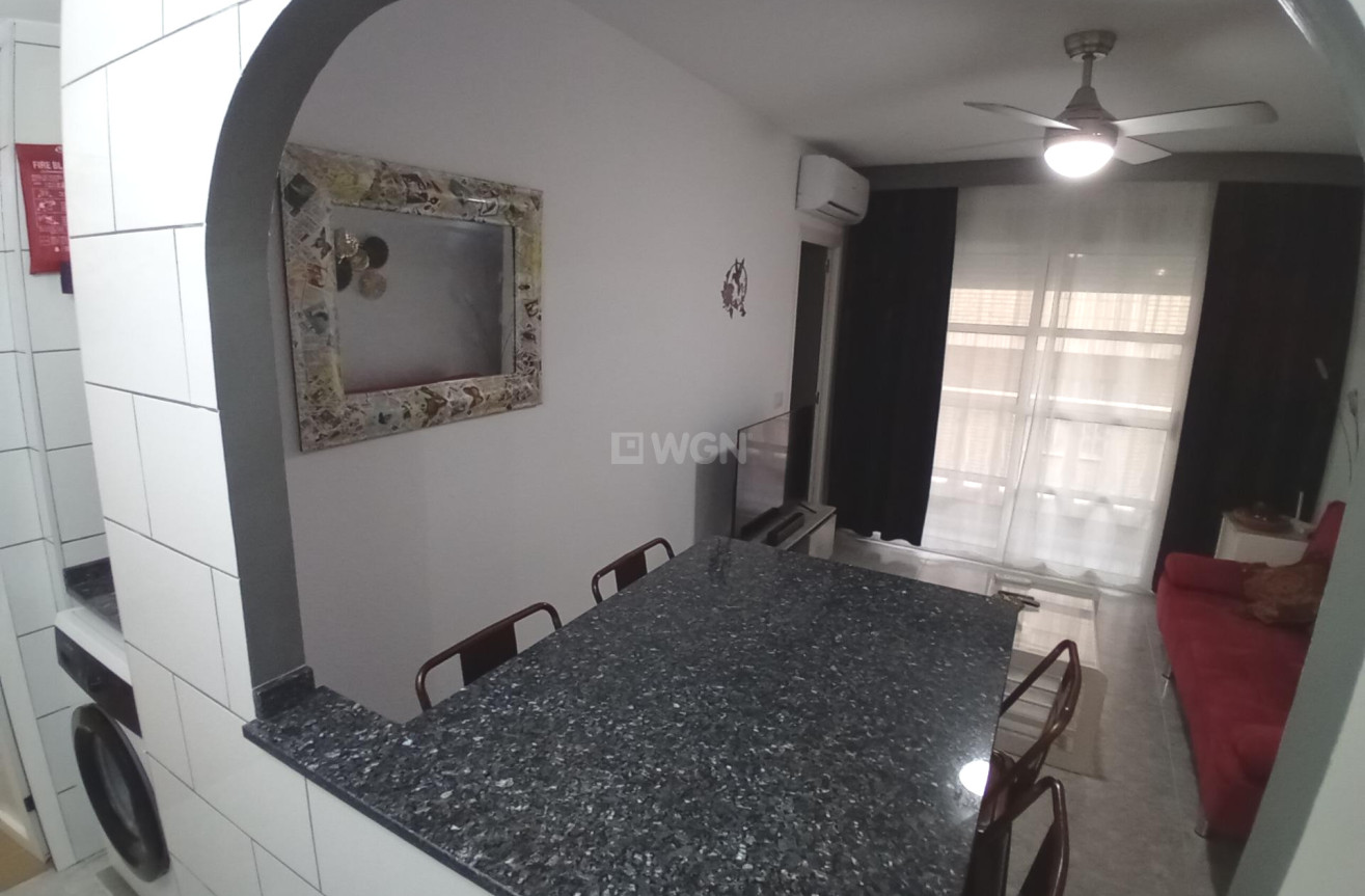 Odsprzedaż - Mieszkanie w bloku - Puerto de Mazarron - Paseo