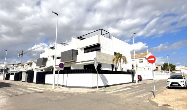 Odsprzedaż - Bungalow - Pilar de la Horadada - Costa Blanca