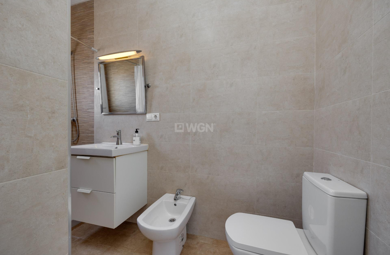 Odsprzedaż - Villa - Torrevieja - La Siesta - El Salado - Torreta