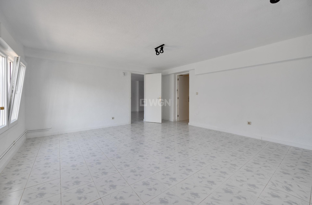 Odsprzedaż - Villa - Torrevieja - La Siesta - El Salado - Torreta