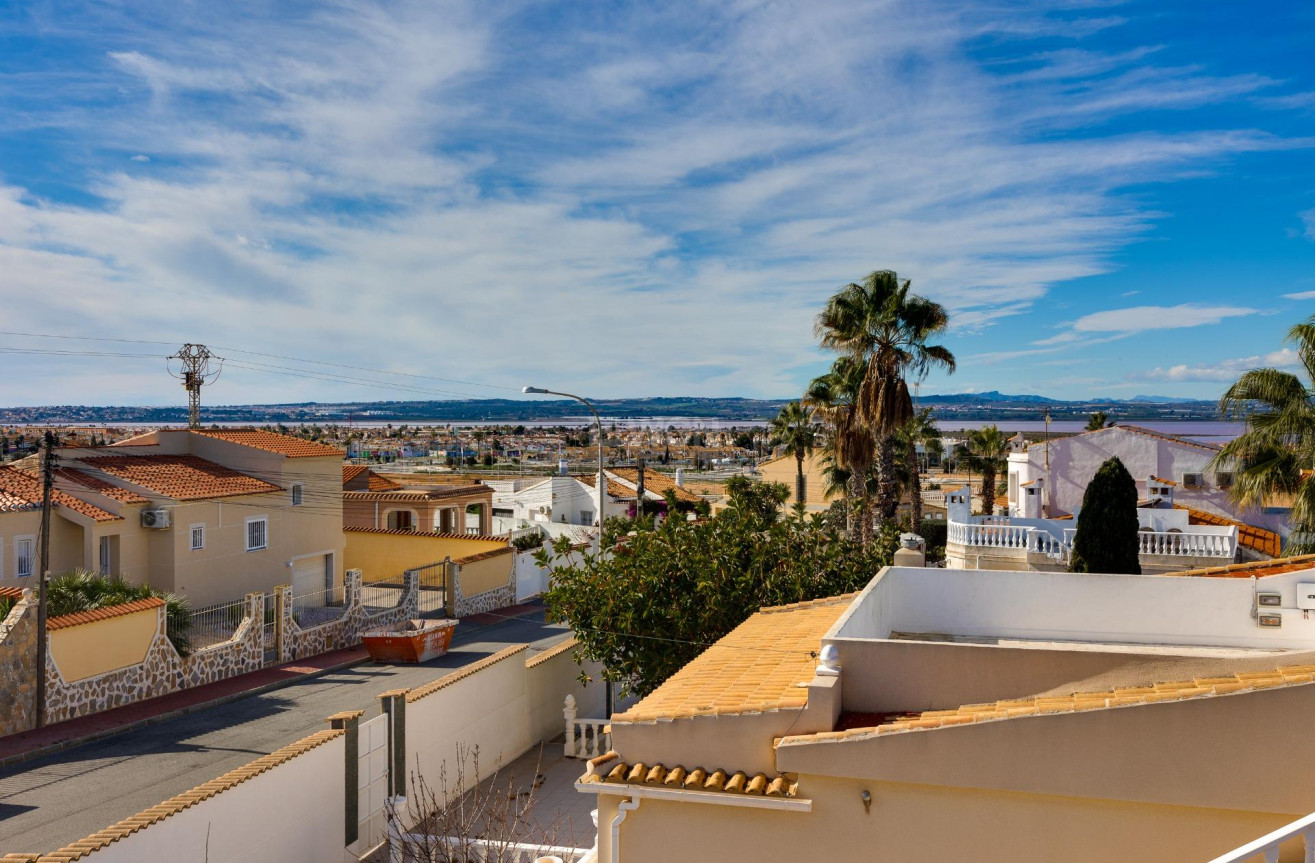 Odsprzedaż - Villa - Torrevieja - La Siesta - El Salado - Torreta