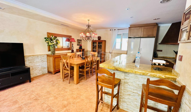 Reventa - Villa - Orihuela - Urb. Montepinar