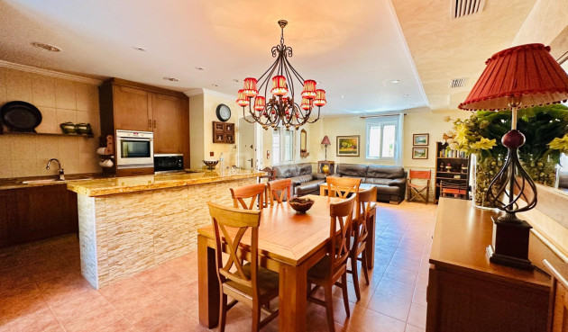 Reventa - Villa - Orihuela - Urb. Montepinar