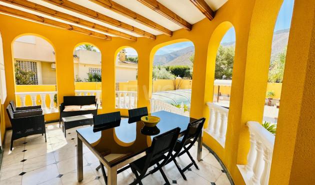 Reventa - Villa - Orihuela - Urb. Montepinar