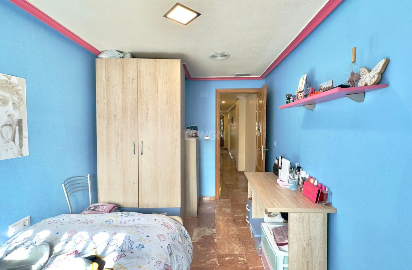 Resale - Apartment / flat - Torrevieja