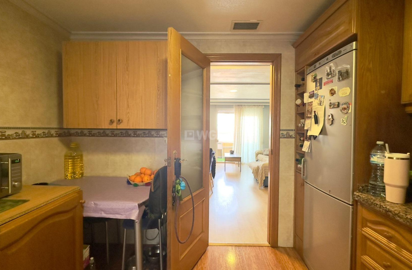 Resale - Apartment / flat - Torrevieja