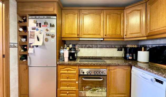 Resale - Apartment / flat - Torrevieja