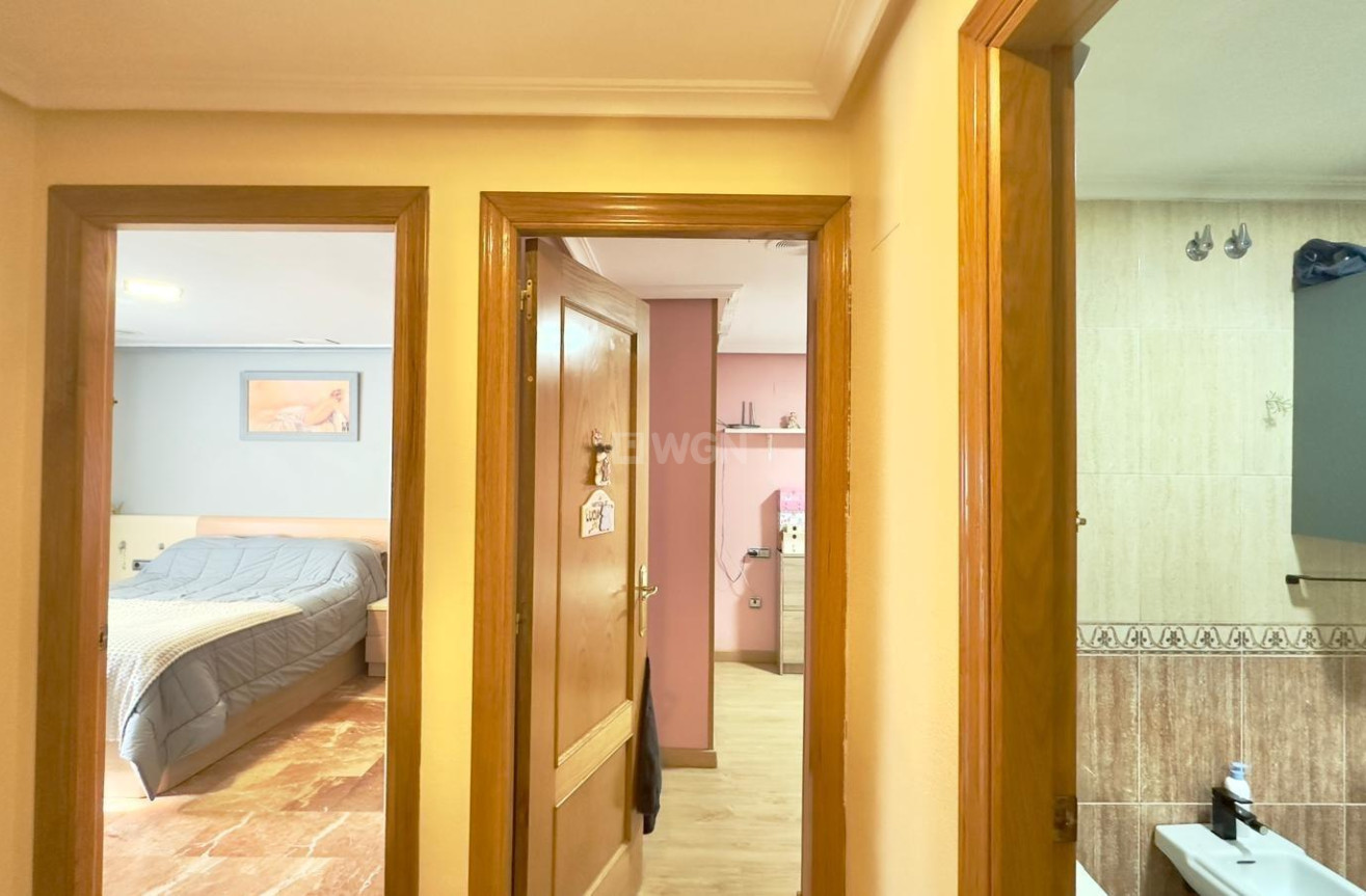 Resale - Apartment / flat - Torrevieja