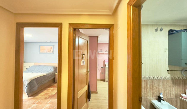 Resale - Apartment / flat - Torrevieja