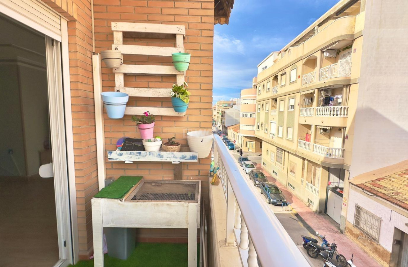 Resale - Apartment / flat - Torrevieja