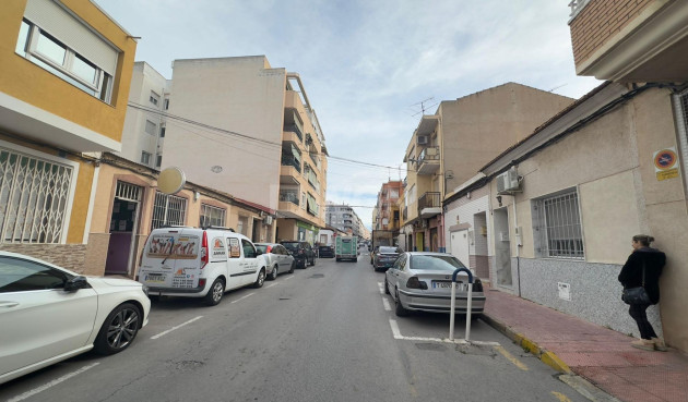 Resale - Apartment / flat - Torrevieja