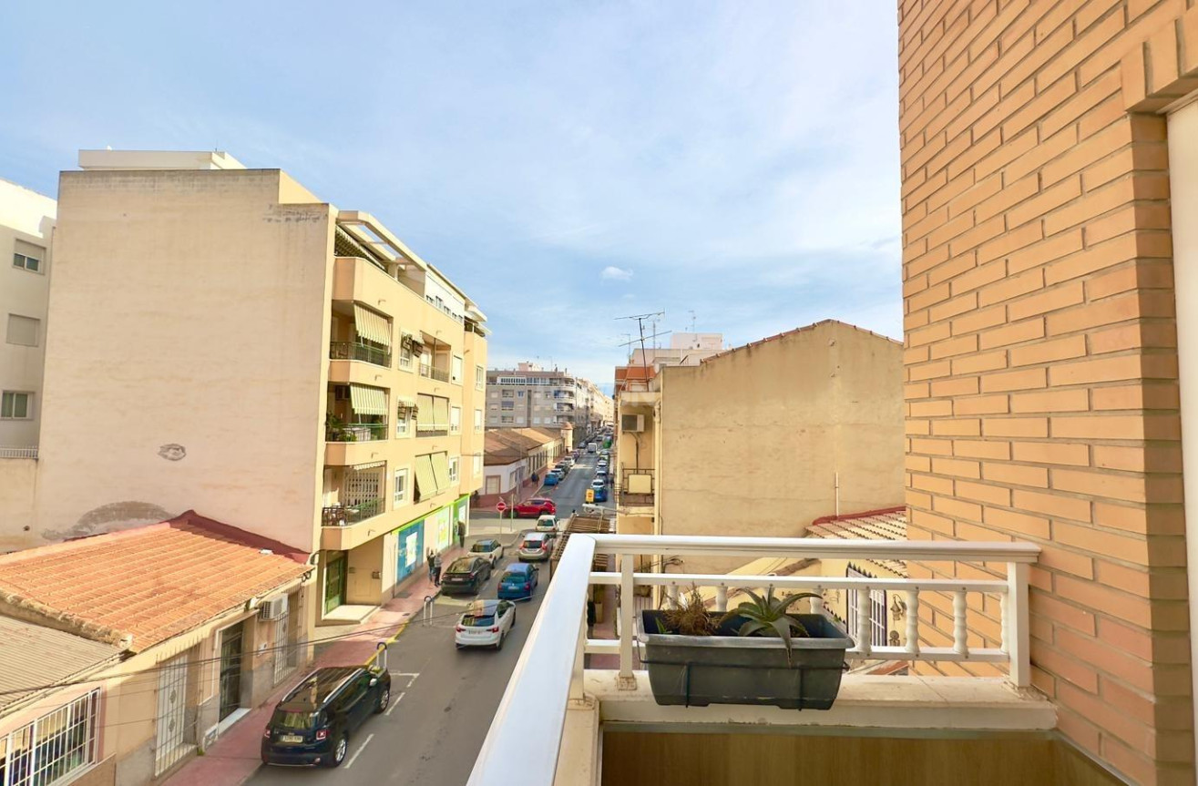 Resale - Apartment / flat - Torrevieja
