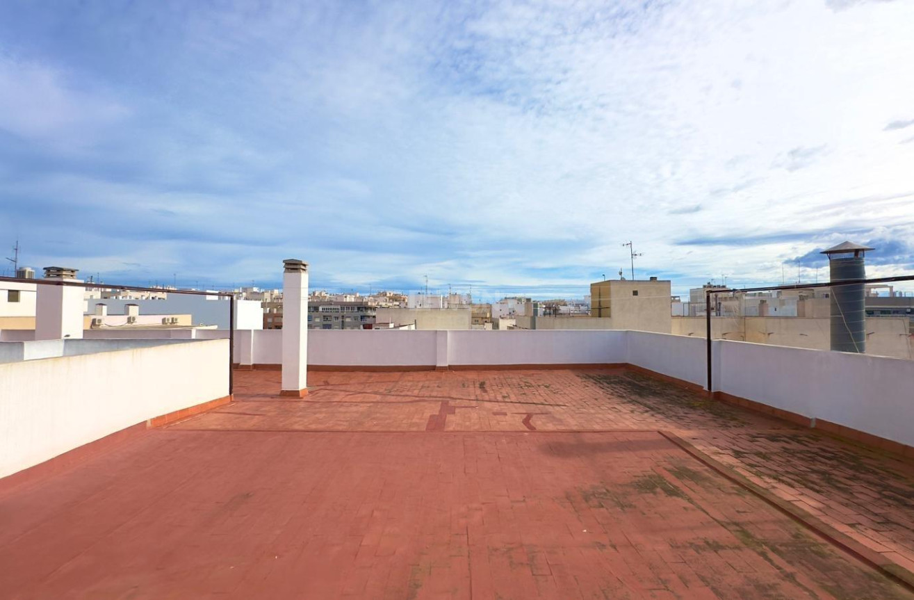 Resale - Apartment / flat - Torrevieja