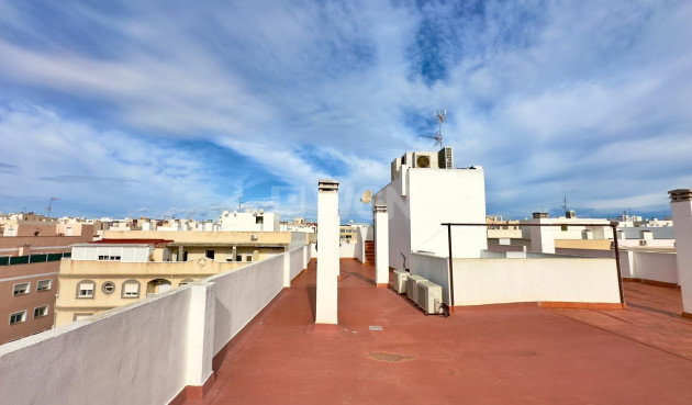 Resale - Apartment / flat - Torrevieja