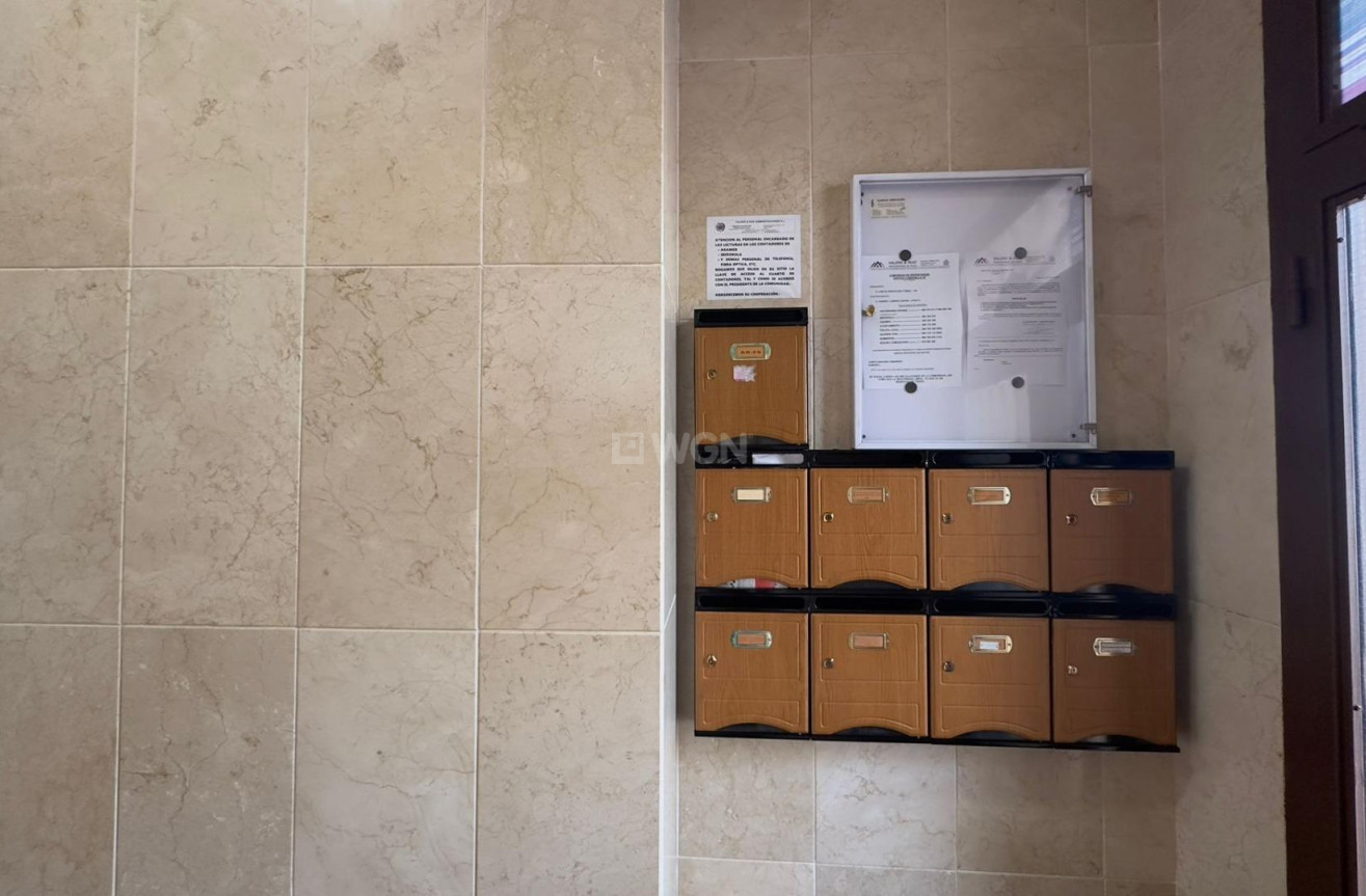 Resale - Apartment / flat - Torrevieja